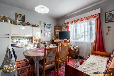 Casa de locuit in Martanus cu 660mp teren roditor,  Covasna - foto 4