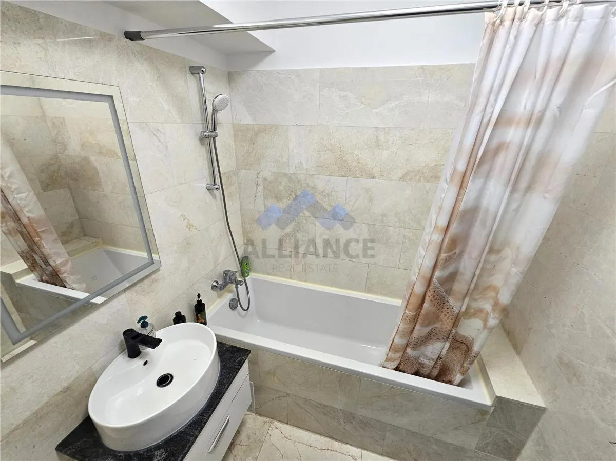 Apartament decomadat, etaj intermediar, parcare subterana, Copou,bloc nou - foto 11