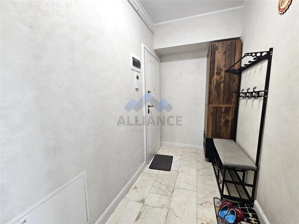 Apartament decomadat, etaj intermediar, parcare subterana, Copou,bloc nou - foto 3