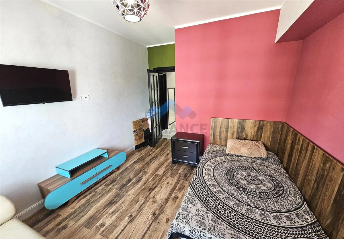 Apartament decomadat, etaj intermediar, parcare subterana, Copou,bloc nou - foto 9