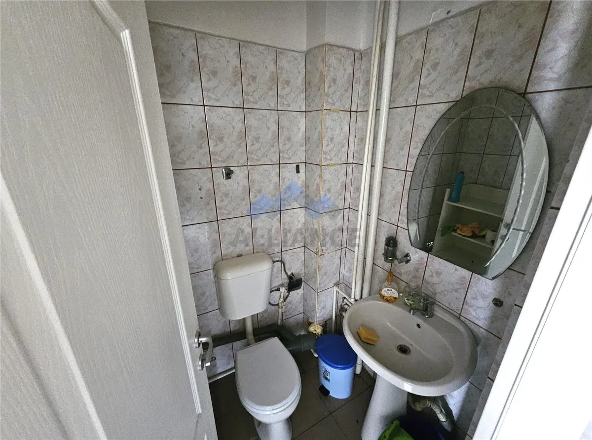 Spatiu comercial stradal, 51mp, bd. Independentei - foto 4