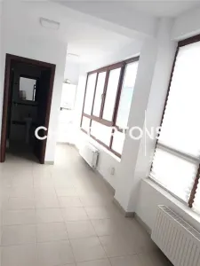 Spatiu de inchiriat langa Metro Voluntari - foto 5