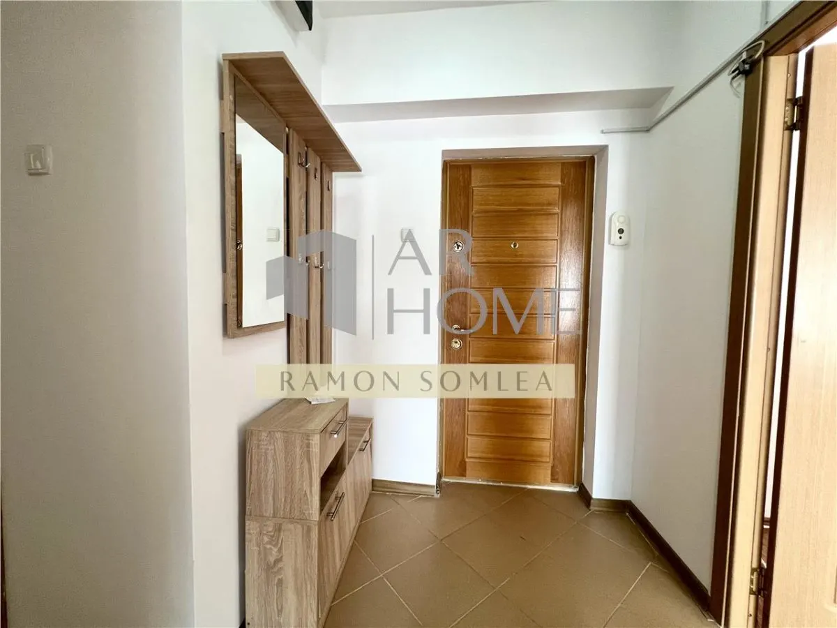 Apartament 3 camere, decomandat, ultracentral, Ploiesti - foto 18