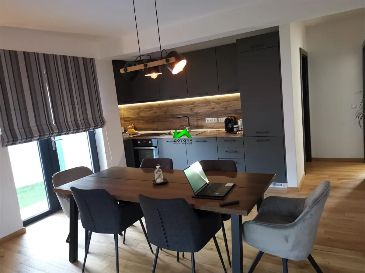 Casa individuala de vanzare 7 camere Sibiu Selimbar - foto 1