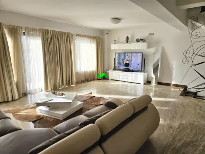 Casa de vanzare  TOWNHOUSE garaj Sibiu Strand - Sibiu