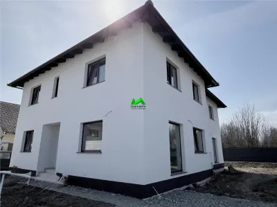 Casa de vanzare 4 camere 420mp teren Sibiu Selimbar - Selimbar