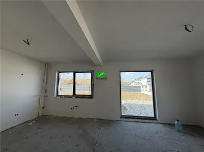 Casa de vanzare 4 camere 420mp teren Sibiu Selimbar - foto 7