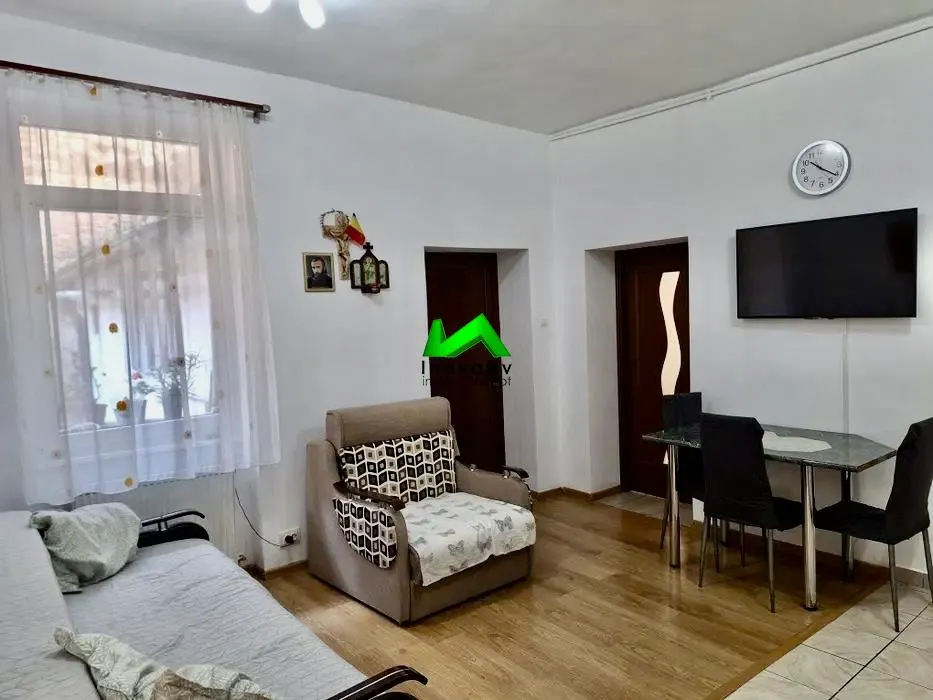 Apartament de vanzare 2 camere pivnita Sibiu Constitutiei - foto 4