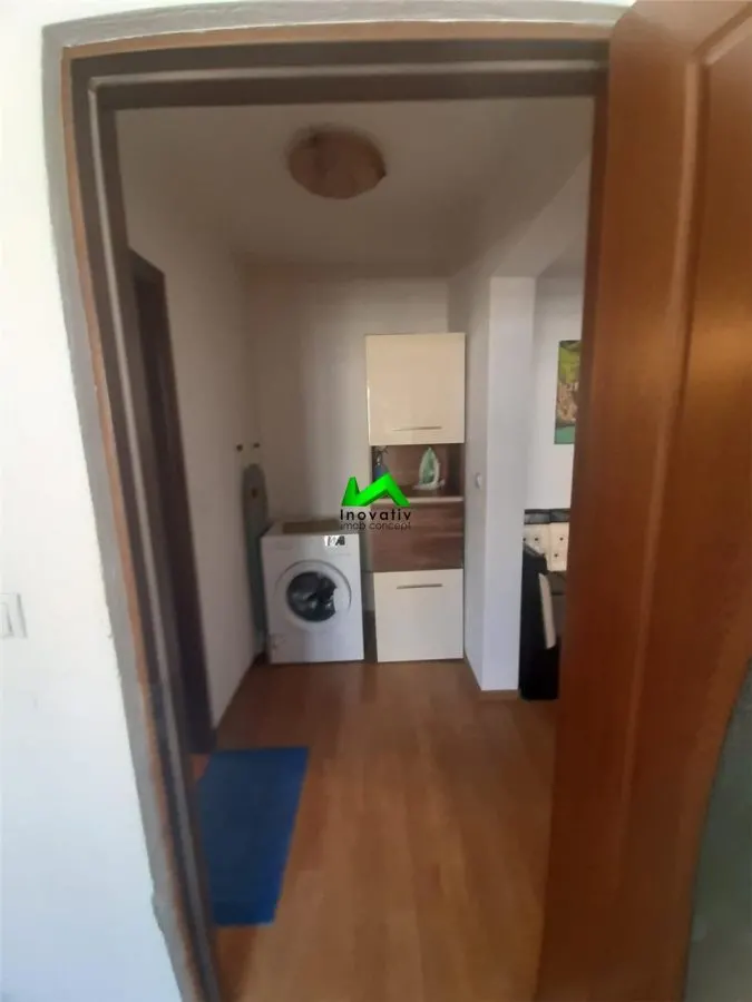 Apartament de vanzare 3 camere pivniță Sibiu Mihai Viteazul - foto 12