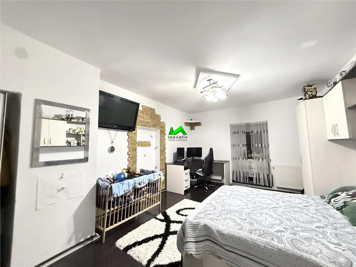 Apartament de vanzare 2 camere pivnita Sibiu Ultracentral - foto 2