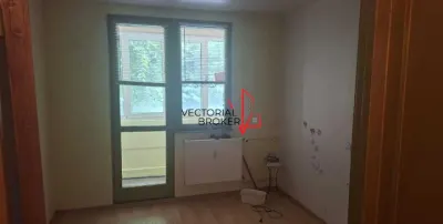 Apartament 3 camere Dristor Rimnicu Sarat - foto 2