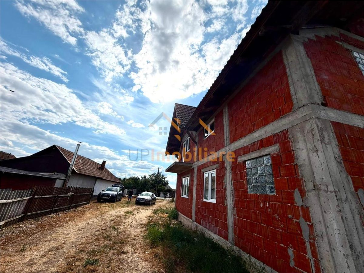 CASA CU ETAJ | TEREN 1439 MP | ZONA INAND | BIHOR - foto 16
