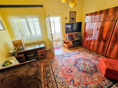 Casa Ultracentrala, 3 camere, teren 208 mp - foto 2