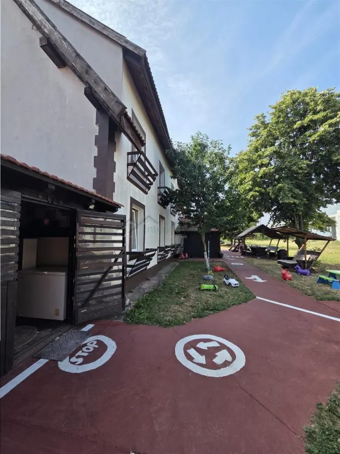 Pensiune turistica P+1E+M in Baile 1 Mai, Zona Baile Felix, Bihor - foto 12
