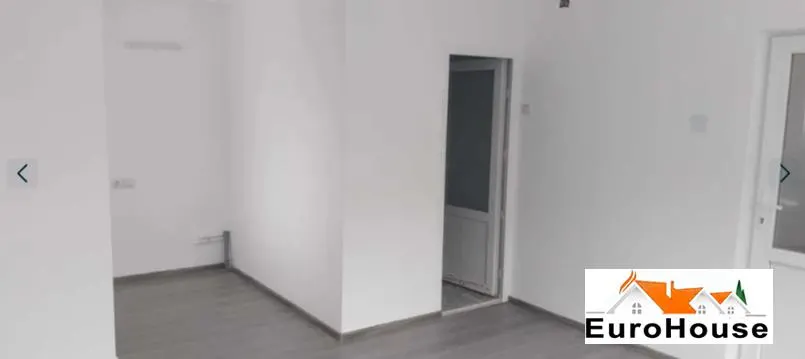 Spațiu de Birouri de inchiriat | Zona Cetate  Piață | 20 mp | Renovat Recent - foto 4