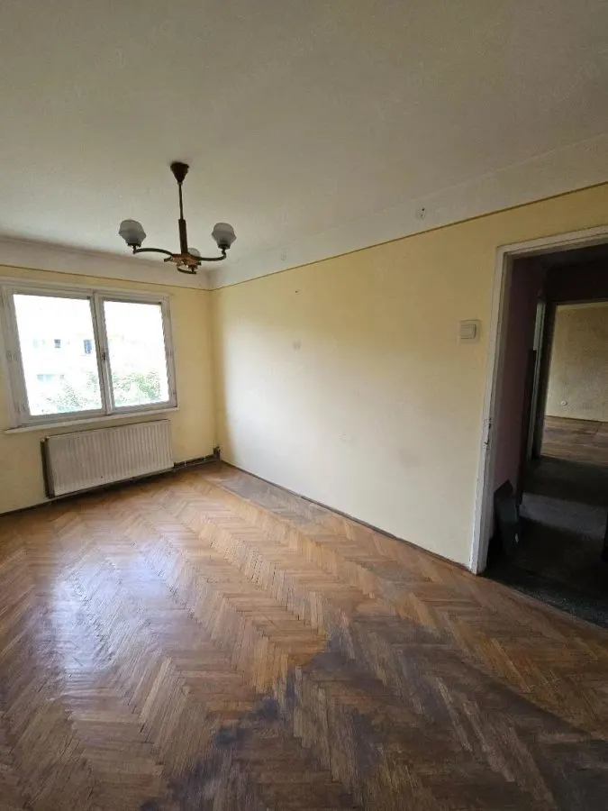 Apartament  2 camere decomandat, Astra-piata, 89000 Euro - foto 2