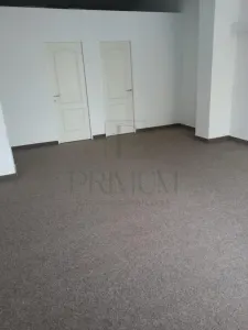 Spatiu comercial - zona excelenta - centrala proprie - aer conditionat - trifazic - foto 3