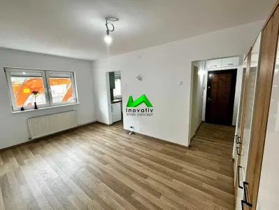 Garsoniera spatiosa birou de inchiriat Sibiu Bld Victoriei - foto 2