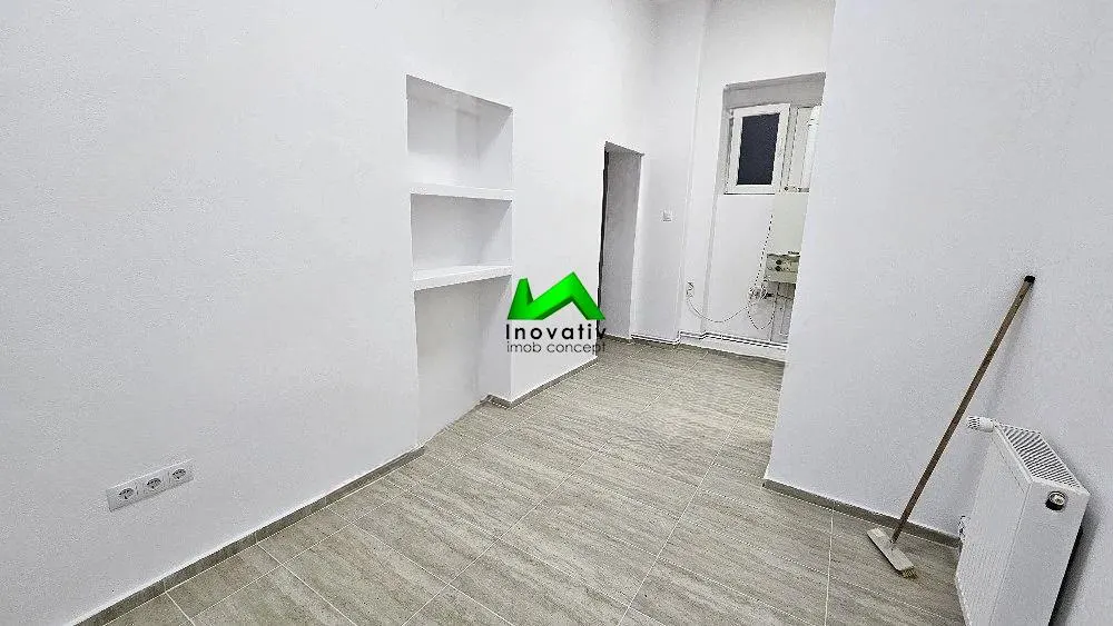Spatiu comercial de inchiriat 58 mp Sibiu Ultracentral - foto 5