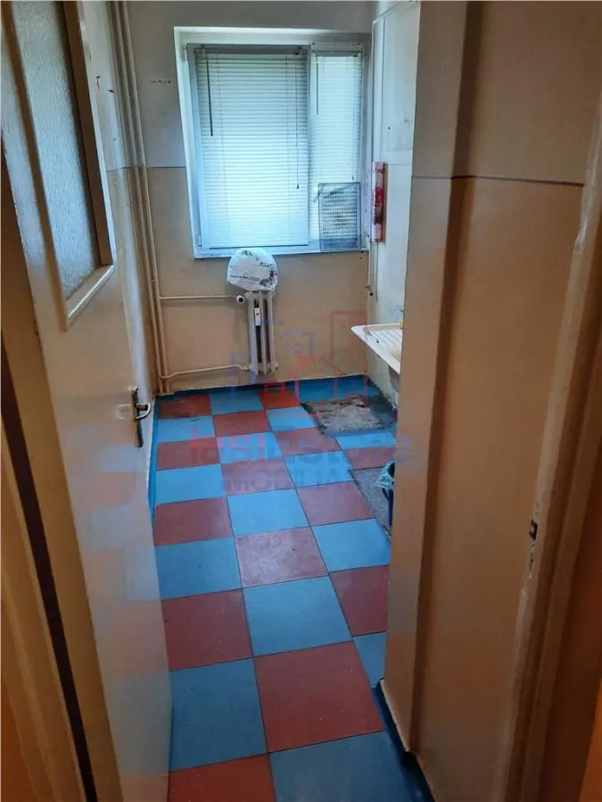 Apartament 2 camere de vanzare, Etaj 1,  Alexandru cel Bun - foto 2