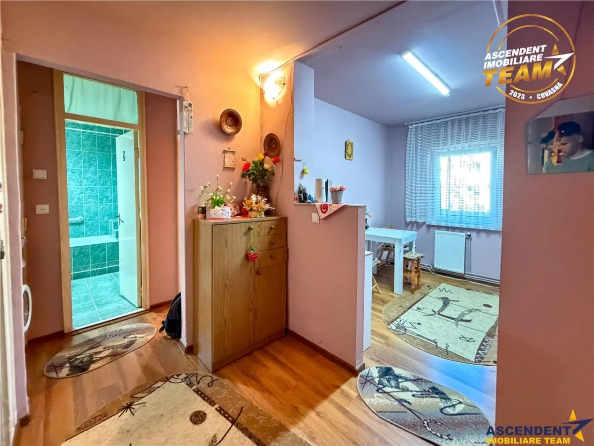 Apartament 2 camere, decomandat, etaj 2,  Lenin, Sfantu Gheorghe - foto 10