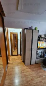 Apartament 3 camere | Semidecomandat | Zona Florilor - foto 2