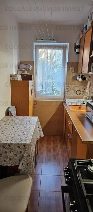 Apartament 3 camere | Semidecomandat | Zona Florilor - foto 5