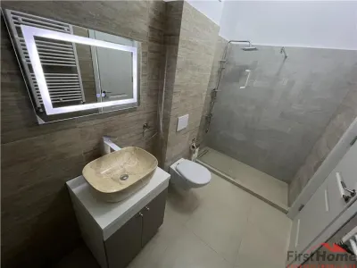 Ap 2 camere, bloc nou, etaj 2 (lift),parcare, complex Ozone - foto 11