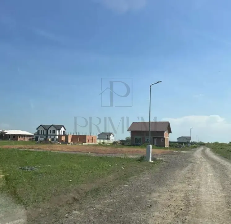 Teren - Mosnita Veche - Toate utilitatile - foto 1