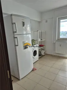 Apartament 2 camere renovat complet - Vitan - bloc 1981 - foto 9