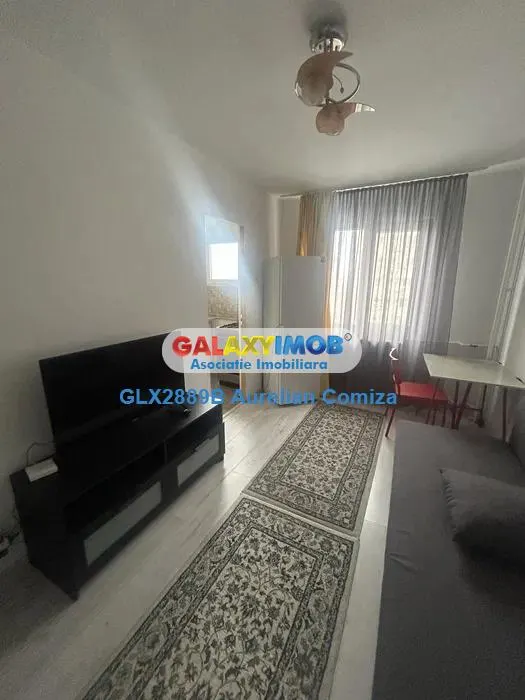Garsoniera pentru inchiriat Piata Moghioros - foto 3