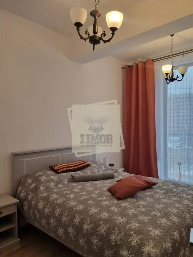 Apartament cu 3 camere 2 bai si parcare privata pe Doamna Stanca - foto 5