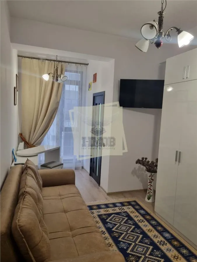 Apartament cu 3 camere 2 bai si parcare privata pe Doamna Stanca - foto 6