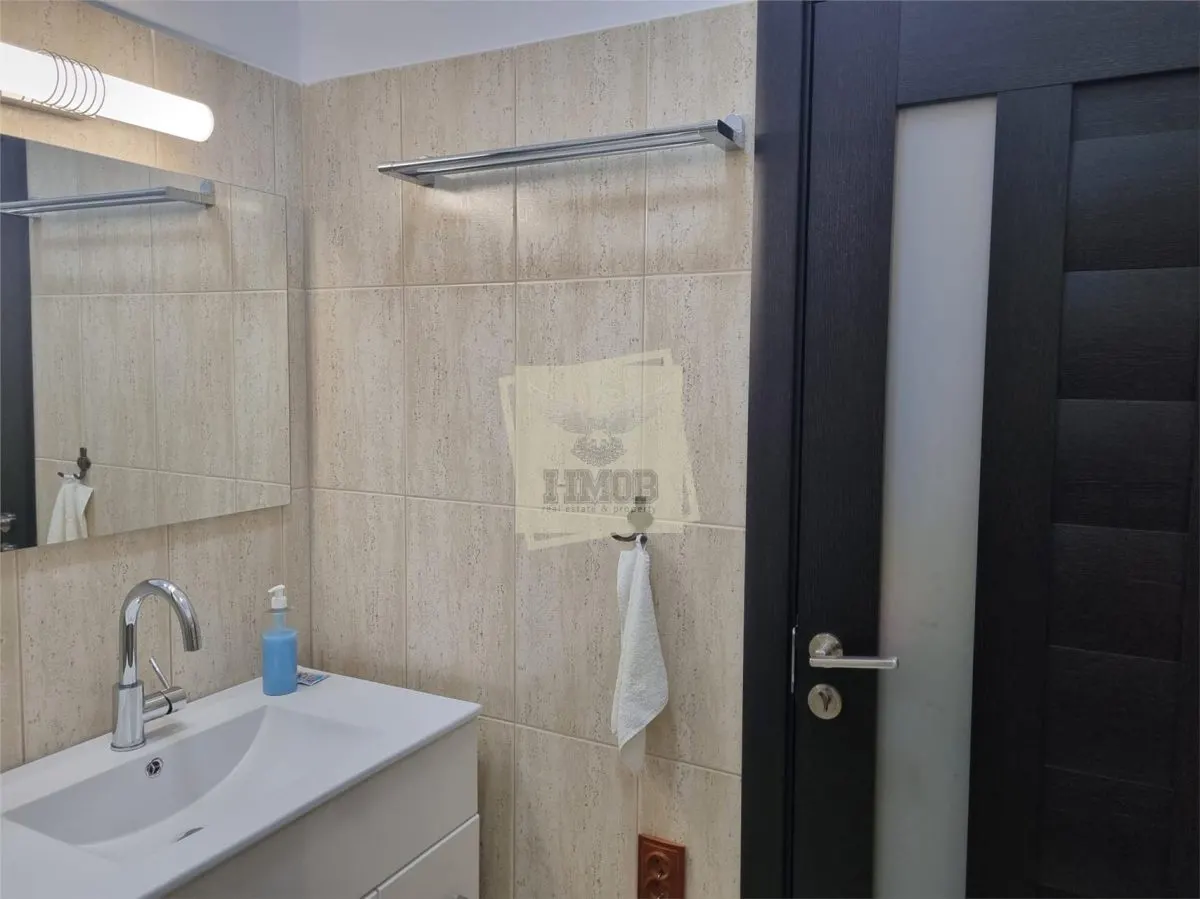 Apartament cu 3 camere 2 bai si parcare privata pe Doamna Stanca - foto 7