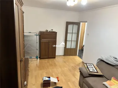 Apartament 3 camere Dristor cu Centrala Proprie - foto 2