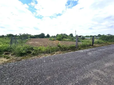 Teren intravilan 982 mp | Strada Caprioarei - foto 7