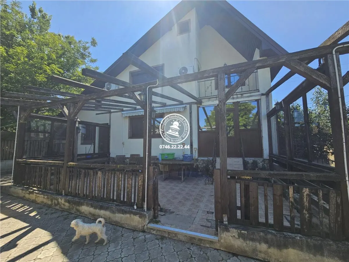 Vila 5 camere, 696 mp teren, Piscina - Aroneanu , Iasi - foto 2