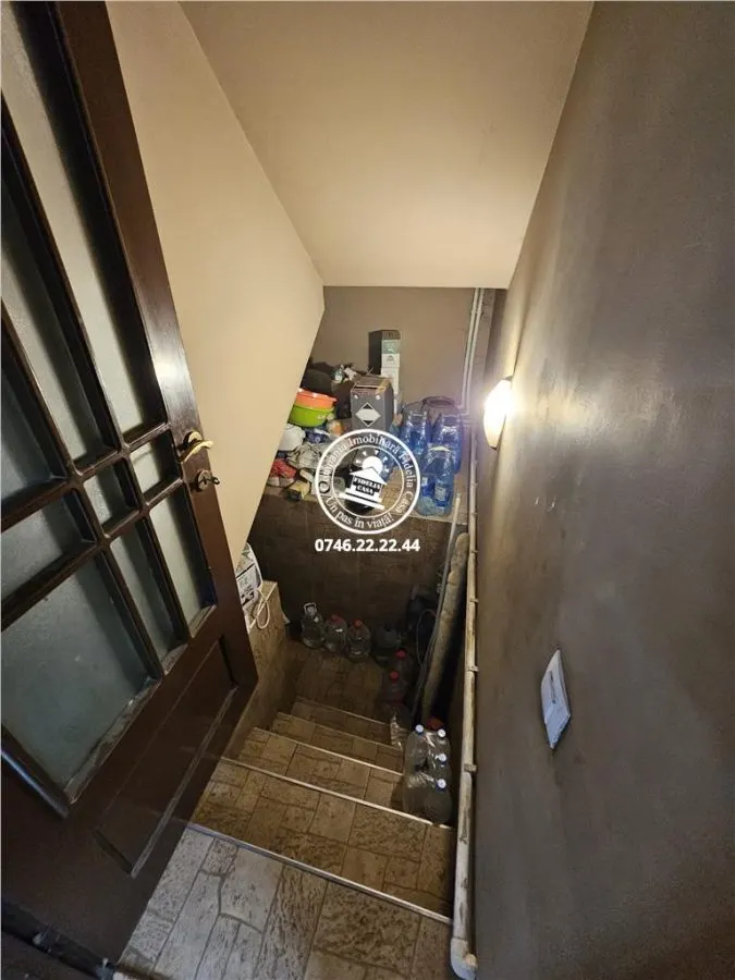 Vila 5 camere, 696 mp teren, Piscina - Aroneanu , Iasi - foto 12