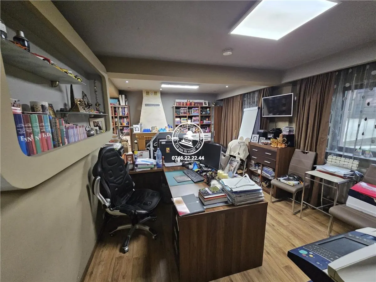 Vila 5 camere, 696 mp teren, Piscina - Aroneanu , Iasi - foto 4