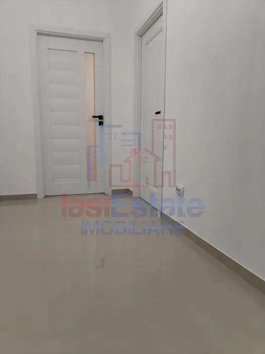 Apartament renovat cu 2 camere â€“ Zimbru - foto 1