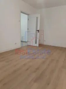 Apartament renovat cu 2 camere â€“ Zimbru - foto 3