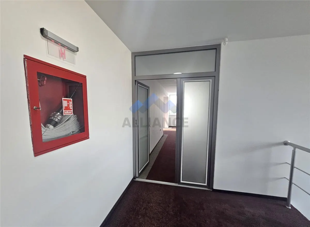 Tatarasi-Metalurgiei, spatiu birouri,, 230 mp - foto 8