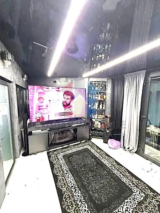 RENOVATA! Casă 3 camere Piata Saraca mp mobilata si utilata - foto 2