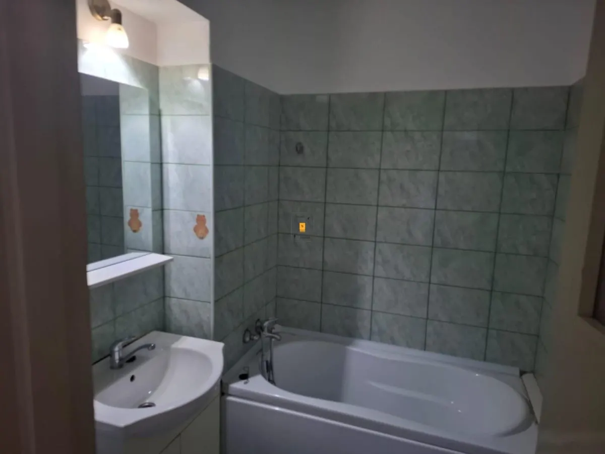 Inchiriere apartament  2 camere zona  Democratiei - foto 10
