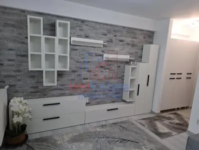 Garsoniera mobilata si utilata, etaj 2, centrala proprie - Galata - foto 3