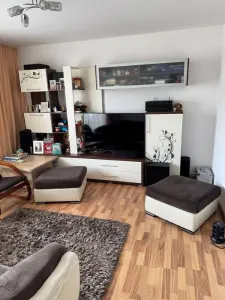 Apartament 2 camere , Avram Iancu,parcare,mobilat ,79900 Euro - Brasov