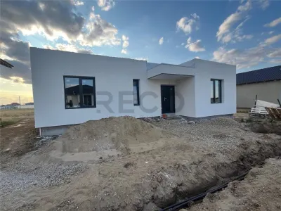 RECO Casa semifinisata Cihei la 5 minute de Oradea - Cihei