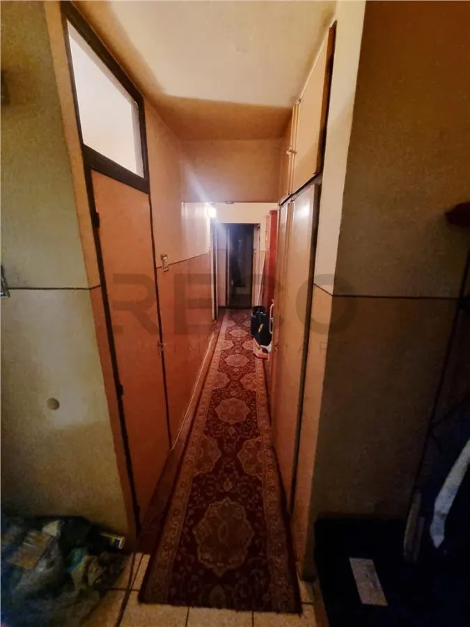 RECO Apartament  cu 3 camere decomadat Oradea-Calea Aradului - foto 6