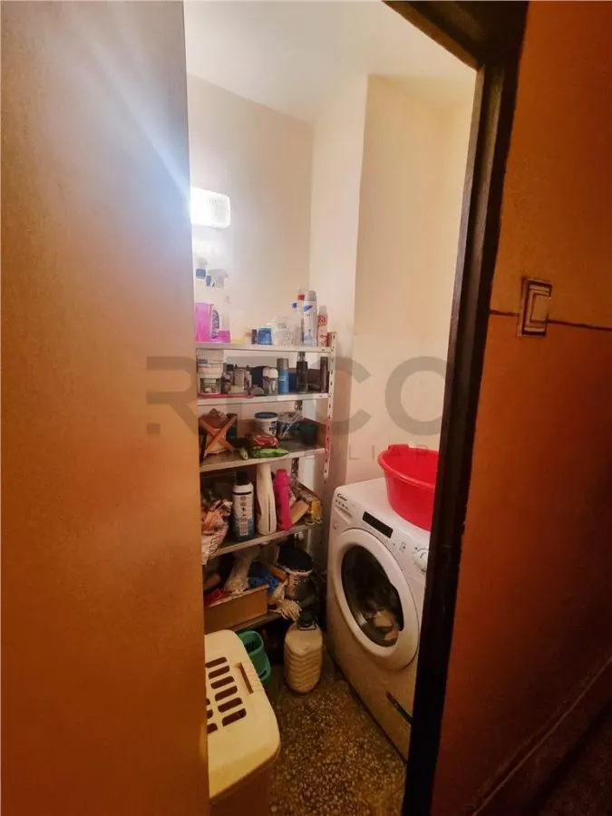 RECO Apartament  cu 3 camere decomadat Oradea-Calea Aradului - foto 8