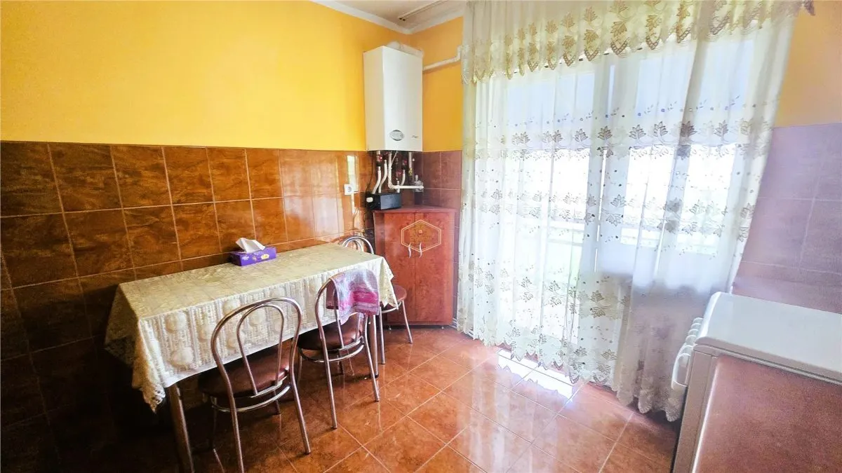 VIDEO | Apartament decomandat cu 2 camere si 2 balcoane | Micro 17 - foto 11